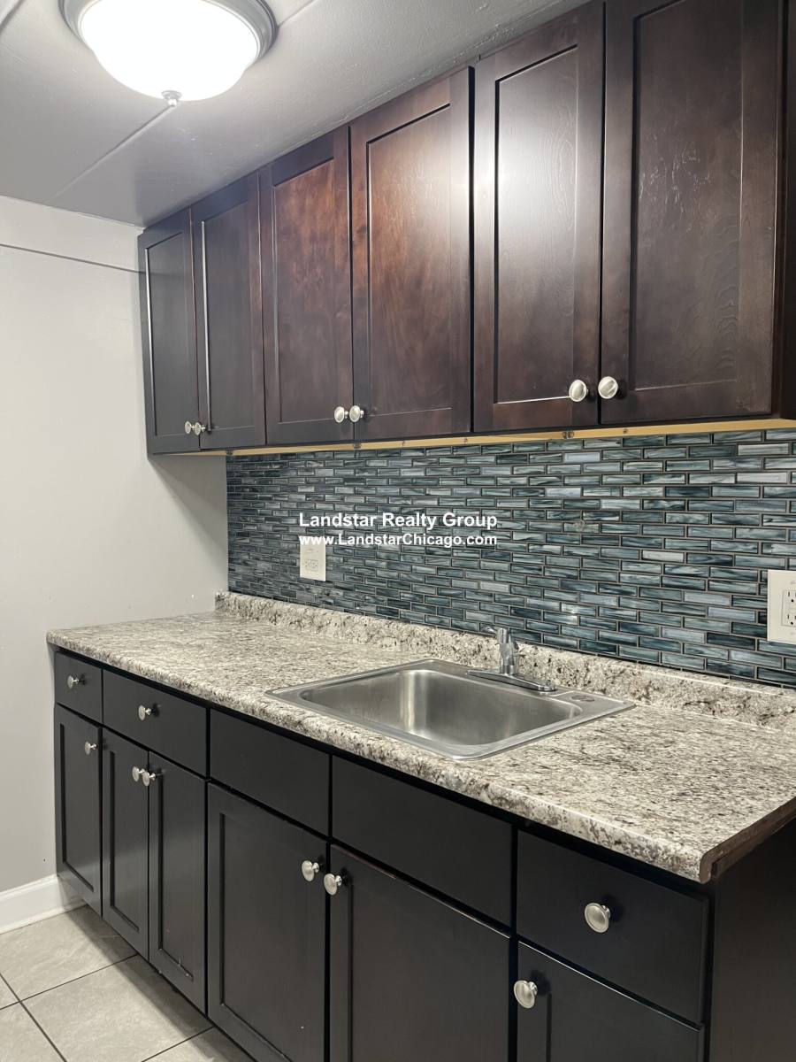 Apartment for rent at 3820 25th #15, Schiller Park, IL 60176