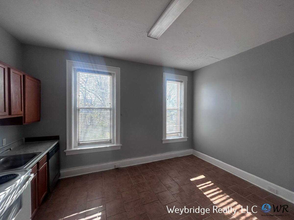 Apartment for rent at 2216 Ohio Ave, Cincinnati, OH 45219