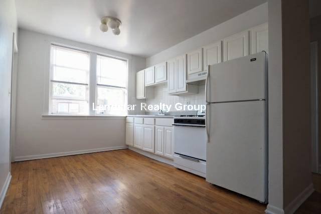 Apartment for rent at 5028 N Springfield #3W, Chicago, IL 60625