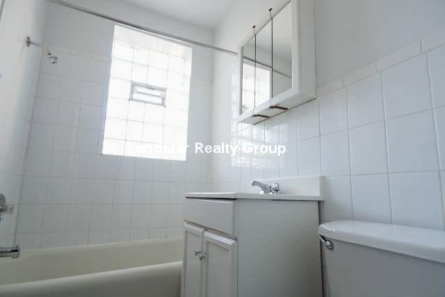 Apartment for rent at 5028 N Springfield #3W, Chicago, IL 60625