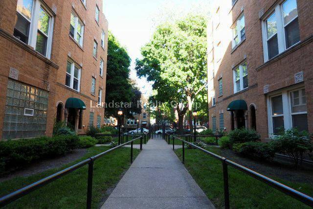 Apartment for rent at 5028 N Springfield #3W, Chicago, IL 60625