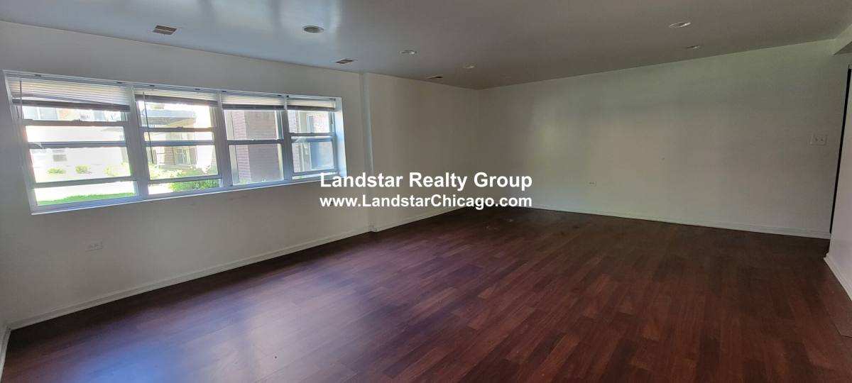 Apartment for rent at 2530 W Fitch #G, Chicago, IL 60645
