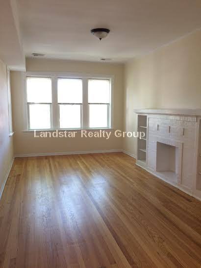 House for rent at 3753 W Sunnyside #1, Chicago, IL 60625