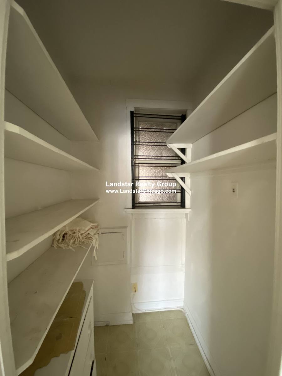 Apartment for rent at 5023 N Winchester Ave #2, Chicago, IL 60640