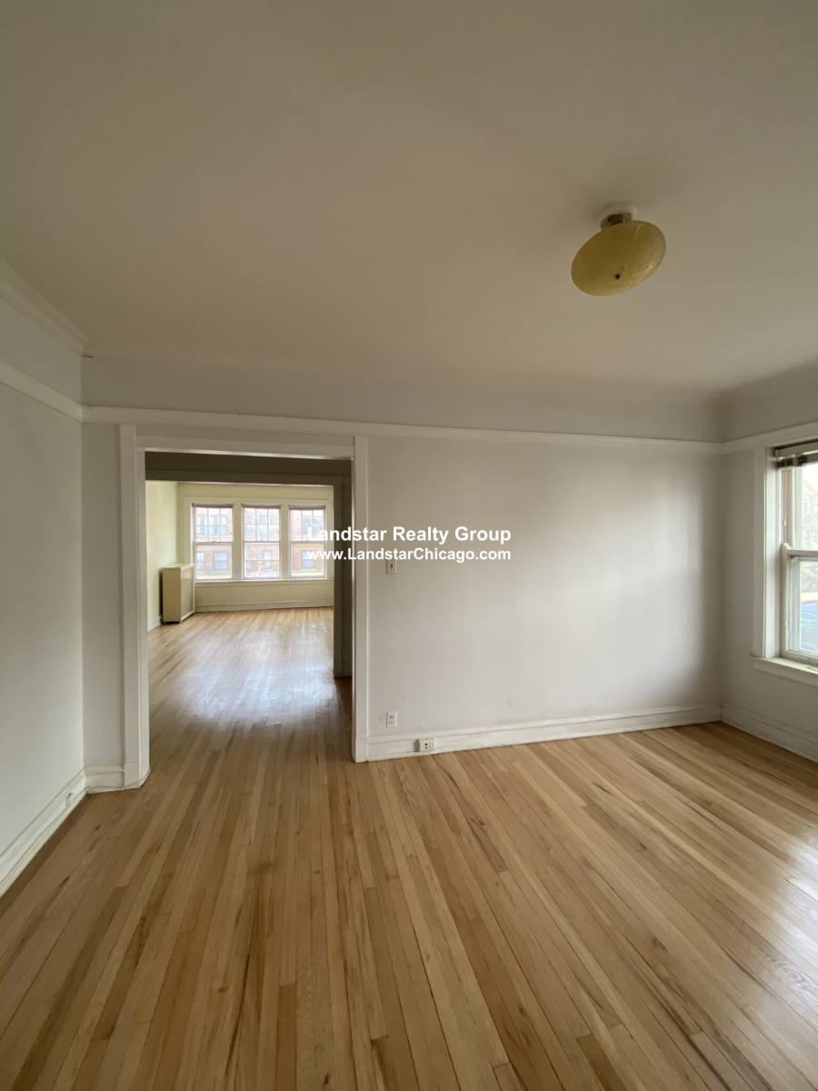 Apartment for rent at 5023 N Winchester Ave #2, Chicago, IL 60640