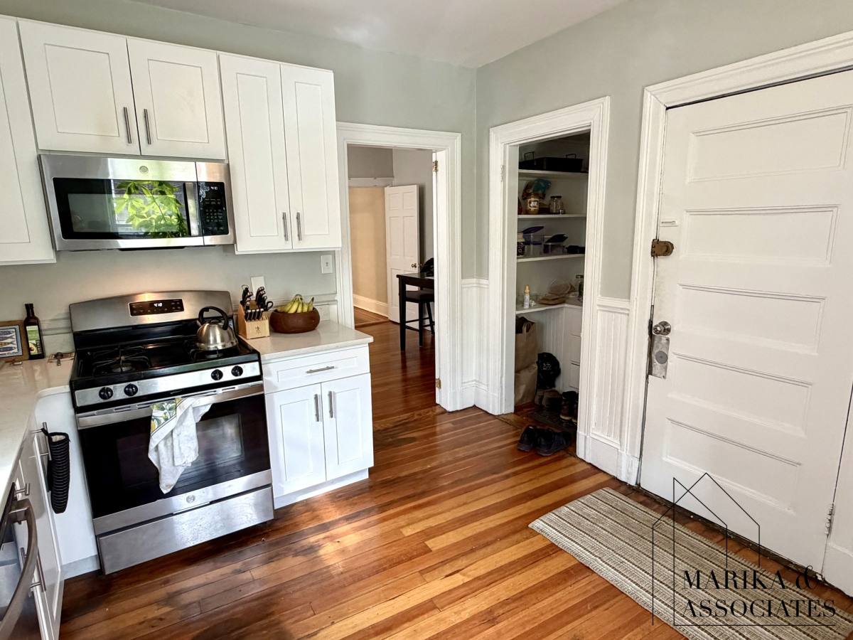 Apartment for rent at 108 Winthrop Rd #6, Brookline, MA 02445