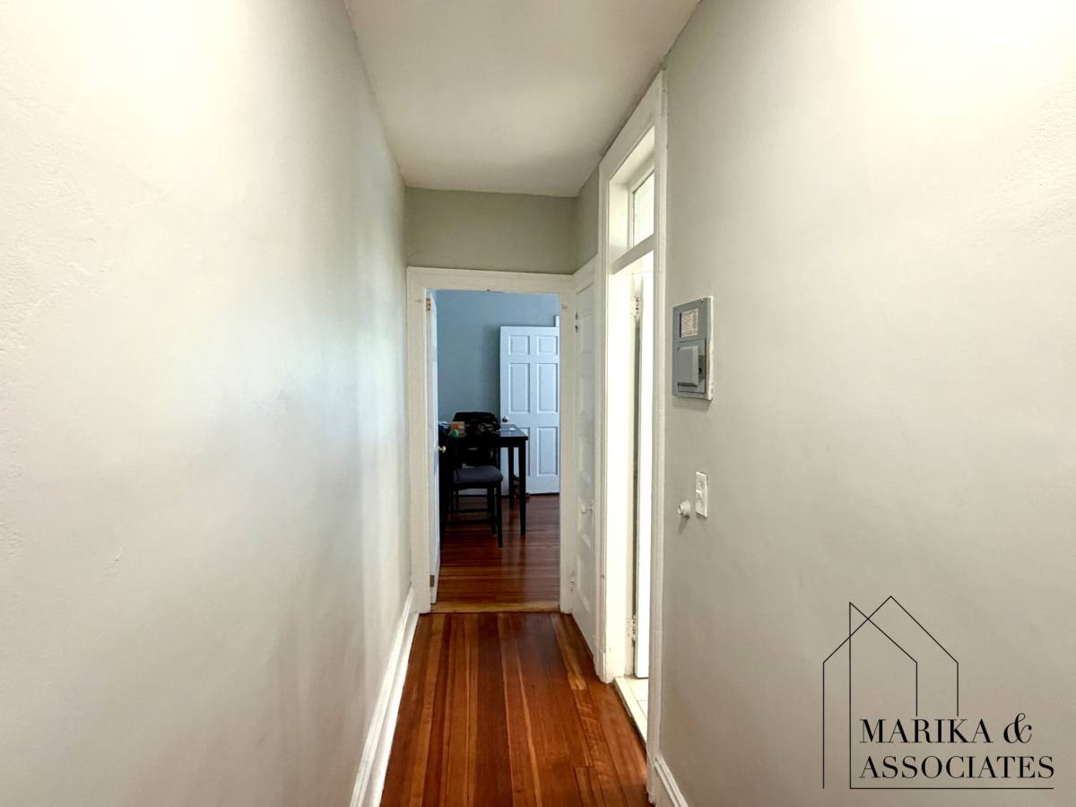 Apartment for rent at 108 Winthrop Rd #6, Brookline, MA 02445