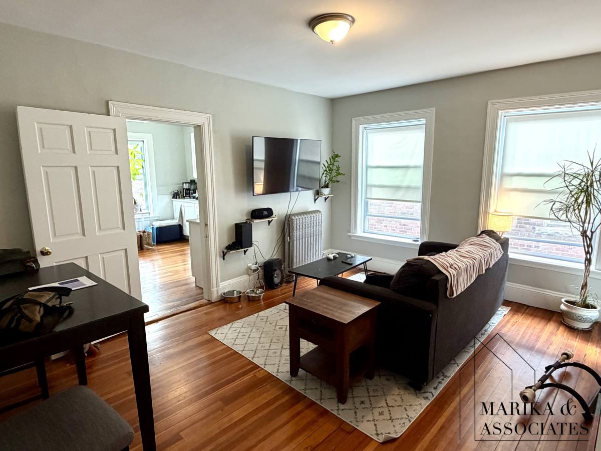 Apartment for rent at 108 Winthrop Rd #6, Brookline, MA 02445