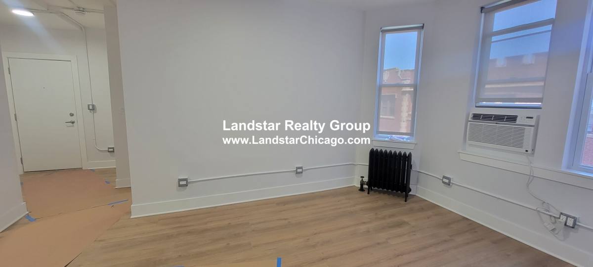 Apartment for rent at 1349 W Estes Ave #G4, Chicago, IL 60626