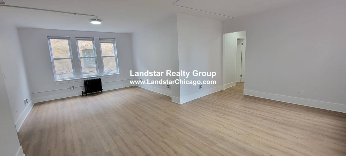 Apartment for rent at 1355 W Estes Ave #L3, Chicago, IL 60626
