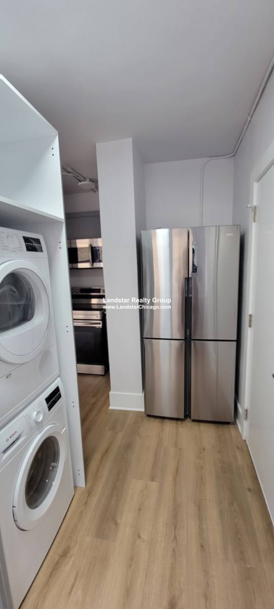 Apartment for rent at 1355 W Estes Ave #L3, Chicago, IL 60626