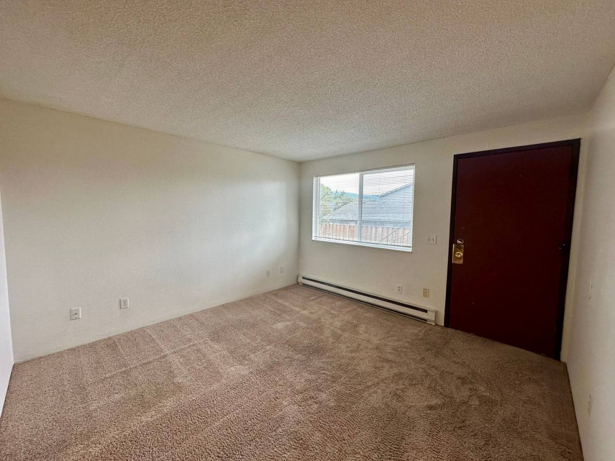 Apartment for rent at 1700 Alabama St, Bellingham, WA 98229