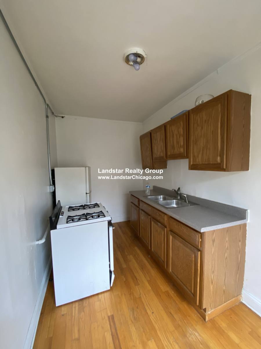 Apartment for rent at 4866 Magnolia #209, Chicago, IL 60640