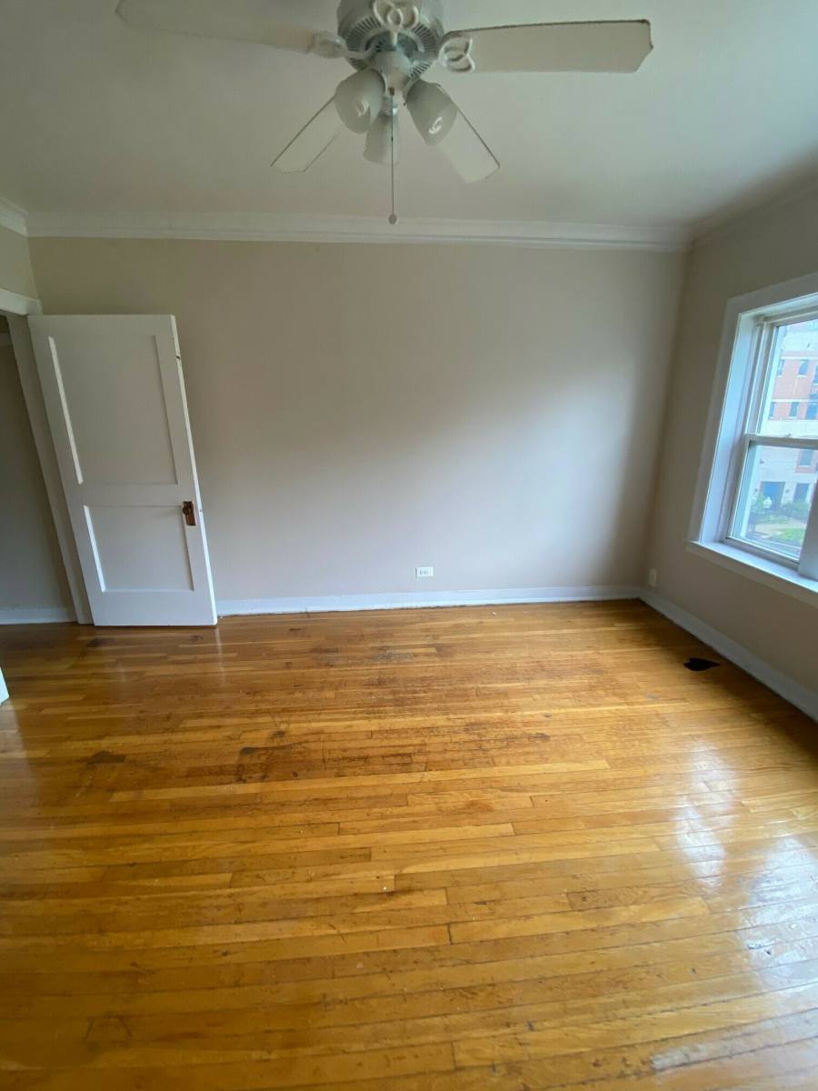 Apartment for rent at 7757 N Sheridan #1, Chicago, IL 60626