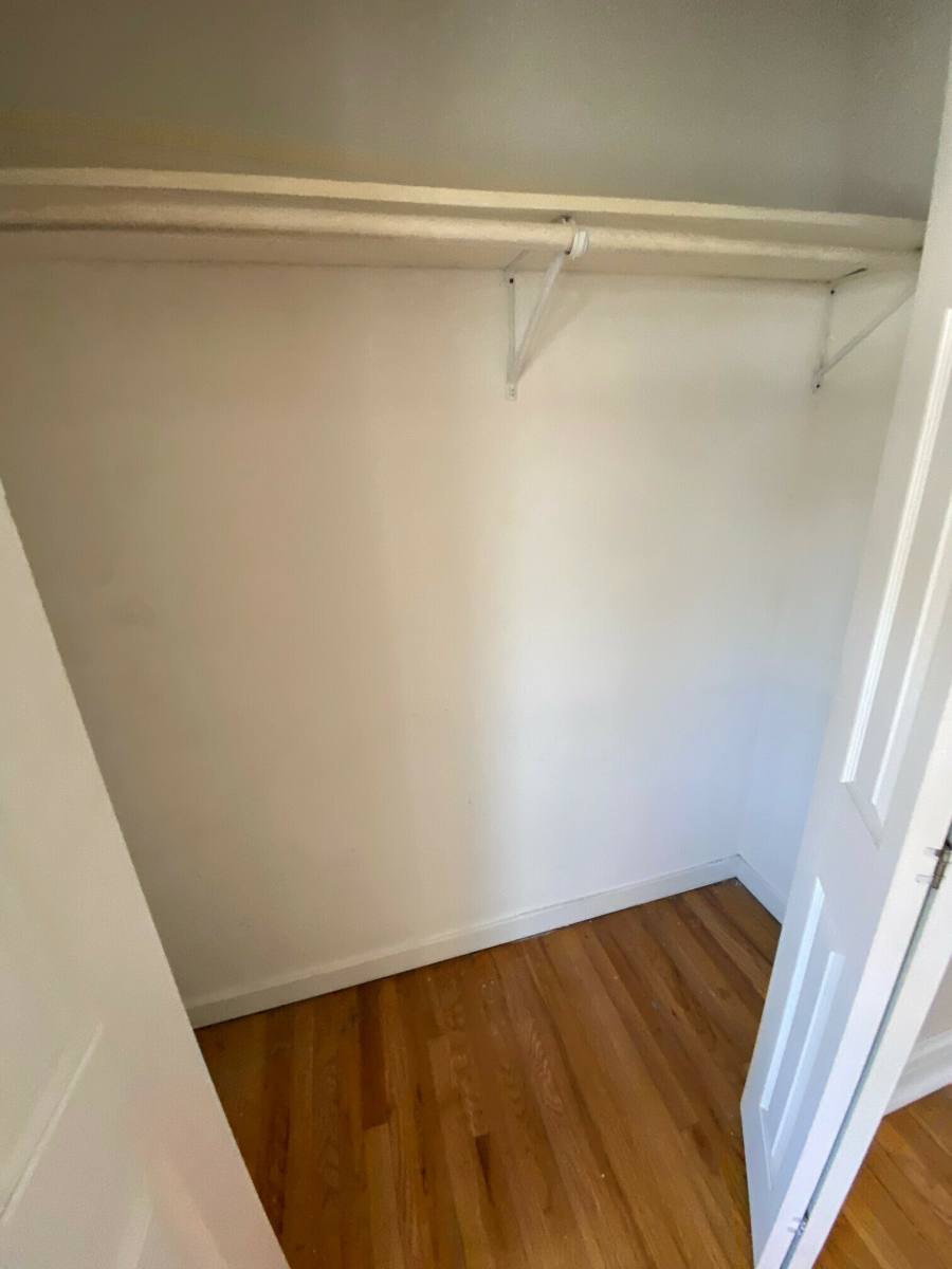 Apartment for rent at 834 Reba Place #1S, Evanston, IL 60202