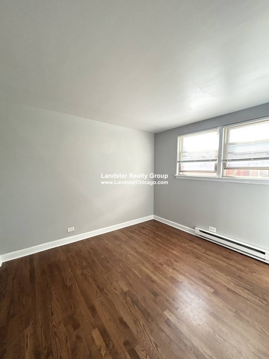 Apartment for rent at 76325 N Milwaukee Ave #1A, Niles, IL 60714