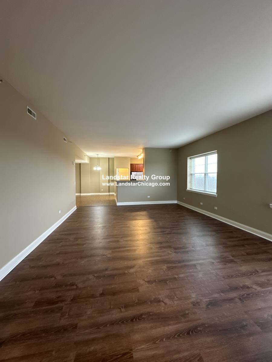 Apartment for rent at 2 Itasca Place #119, Itasca, IL 60143