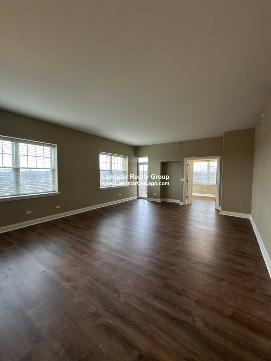 Apartment for rent at 2 Itasca Place #119, Itasca, IL 60143