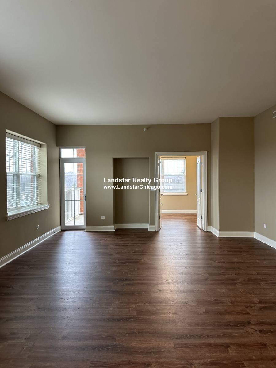 Apartment for rent at 2 Itasca Place #119, Itasca, IL 60143