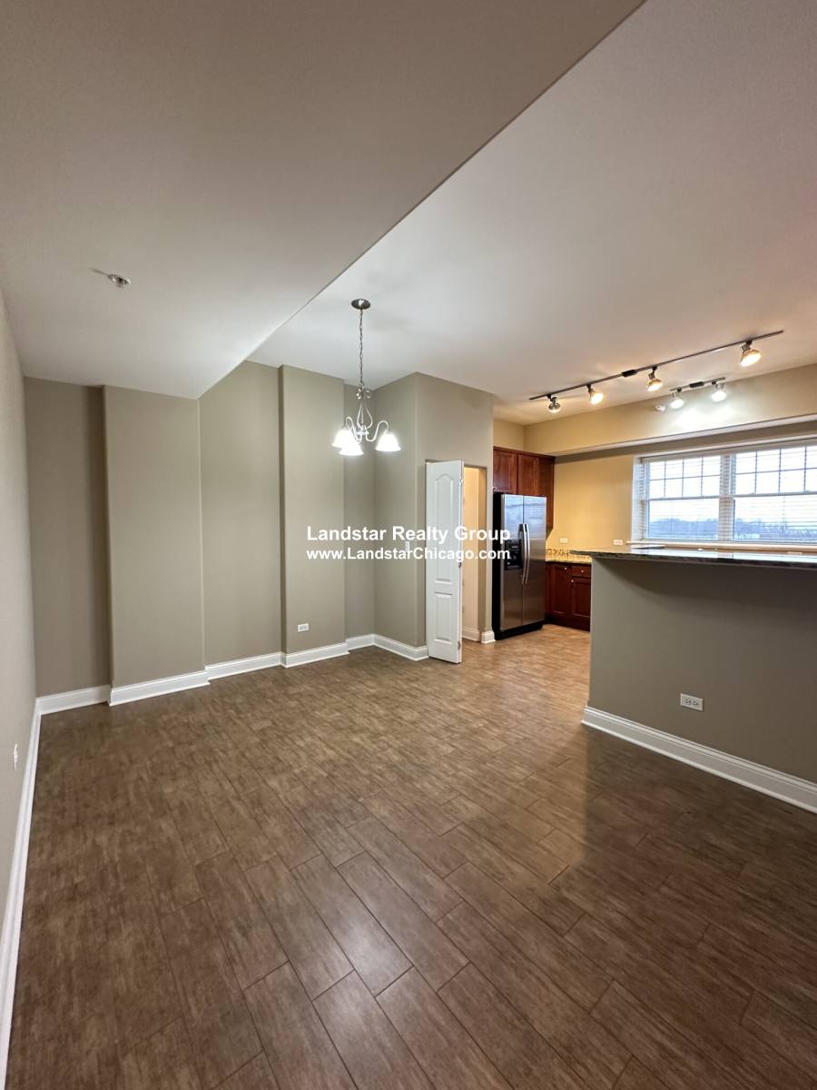 Apartment for rent at 2 Itasca Place #119, Itasca, IL 60143