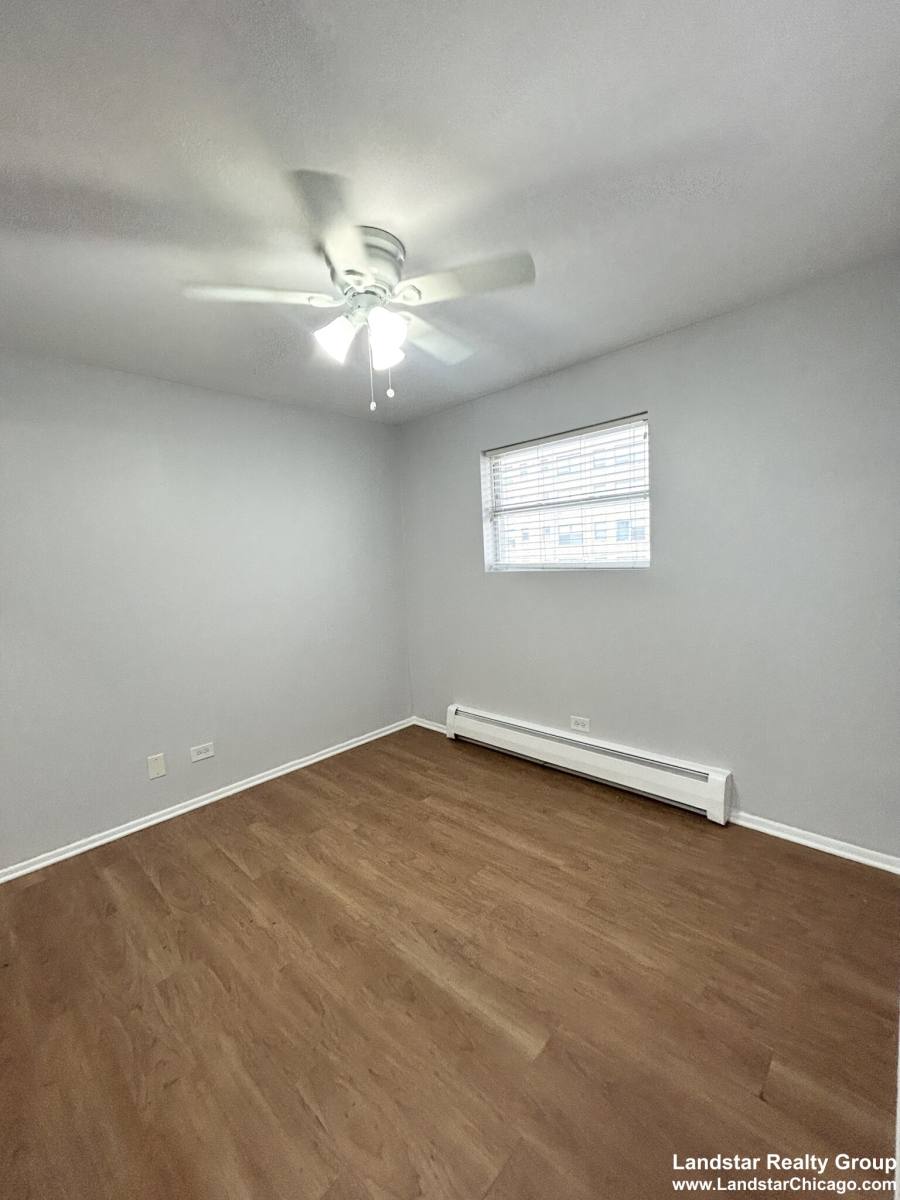 Apartment for rent at 4616 N Beacon St #2G, Chicago, IL 60640
