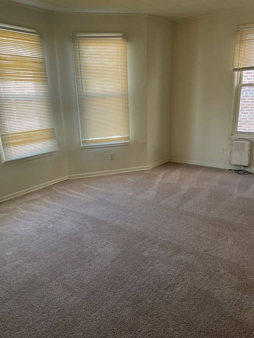Apartment for rent at 322 Pine St, Harrisburg, PA 17113