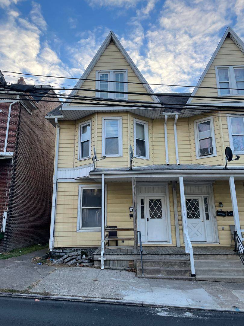 Apartment for rent at 322 Pine St, Harrisburg, PA 17113