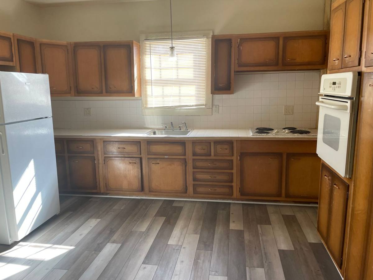 Apartment for rent at 322 Pine St, Harrisburg, PA 17113