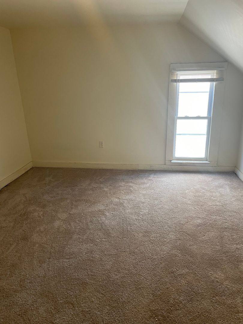 Apartment for rent at 322 Pine St, Harrisburg, PA 17113