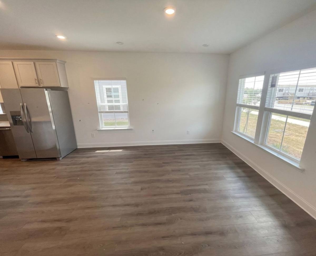 House for rent at 207 Ensemble Blvd, Perry, GA 31069
