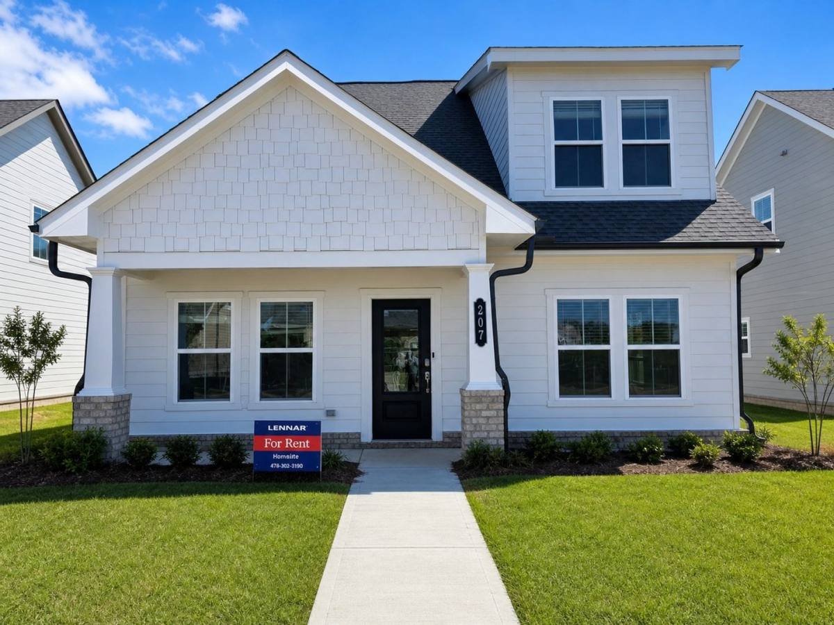 House for rent at 207 Ensemble Blvd, Perry, GA 31069