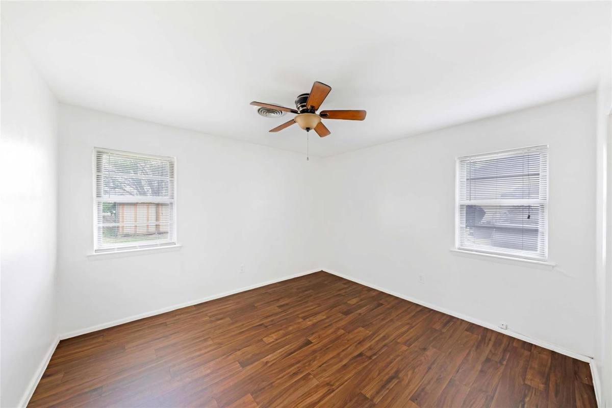 House for rent at 2717 Wesleyan Dr, Irving, TX 75062