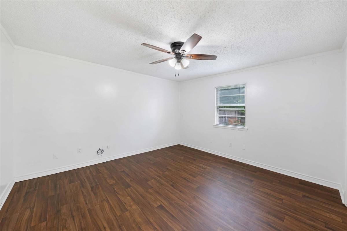 House for rent at 2717 Wesleyan Dr, Irving, TX 75062