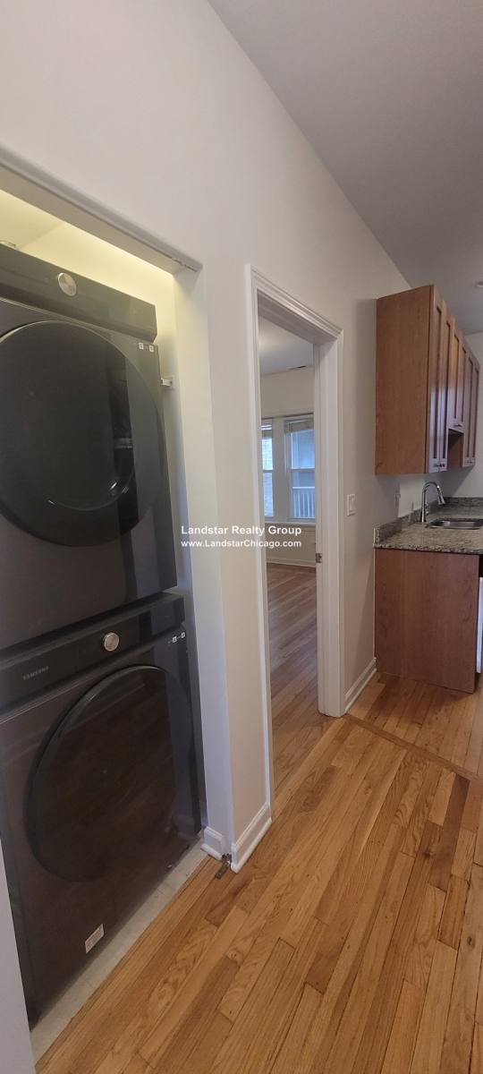 Apartment for rent at 4954 N Ridgeway Ave #1, Chicago, IL 60625