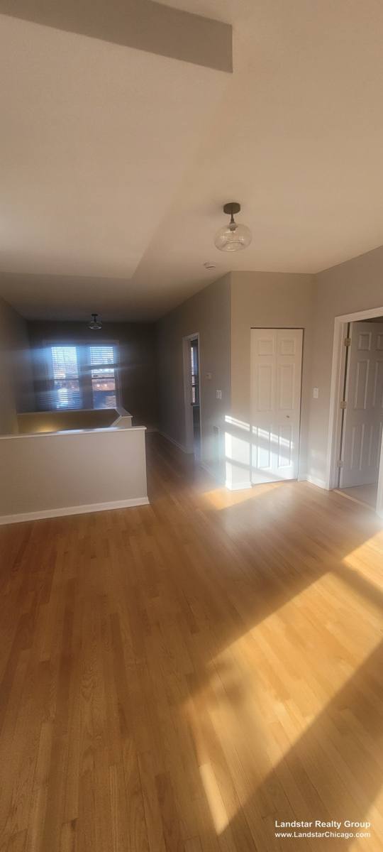 Apartment for rent at 3745 W Argyle St #1, Chicago, IL 60625