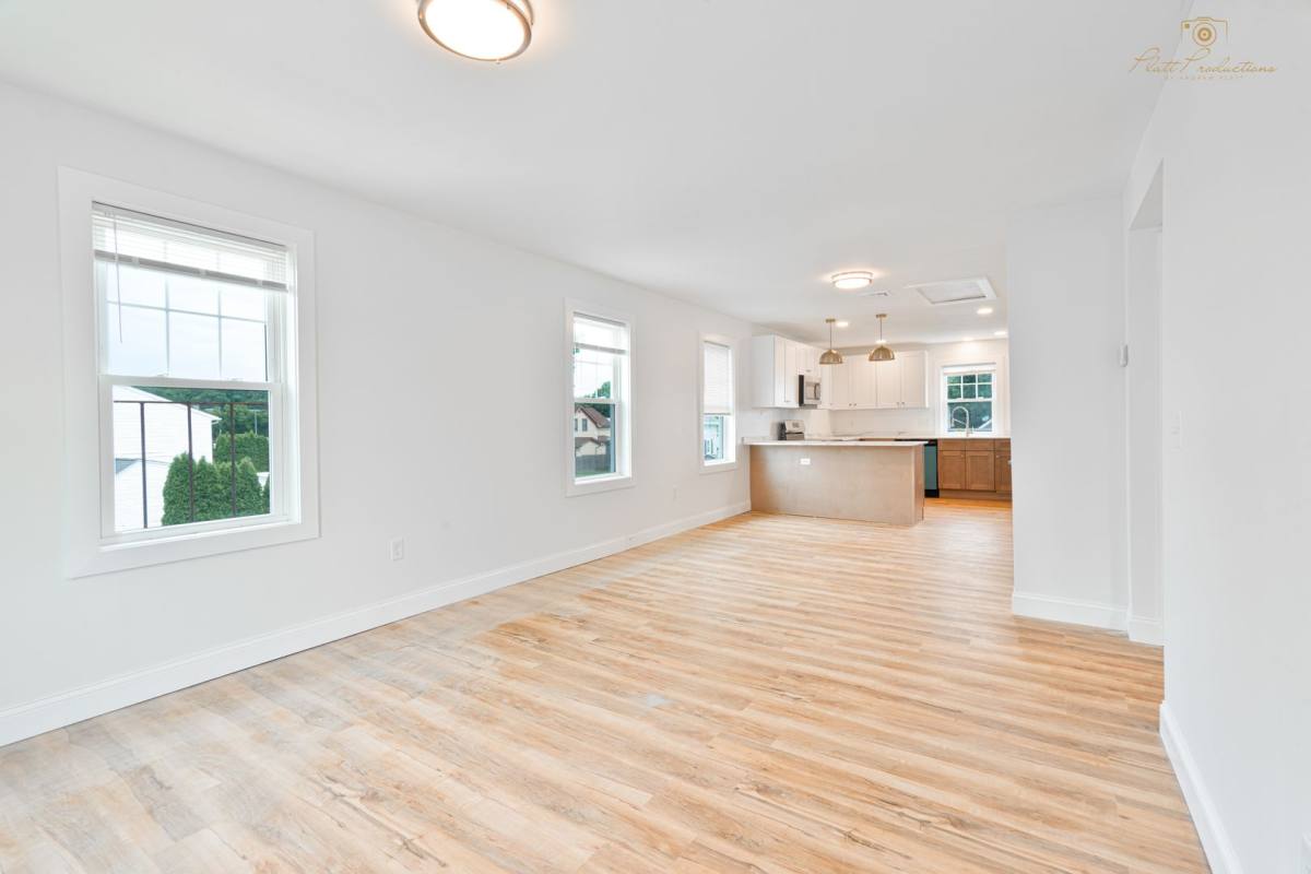 Townhouse for rent at 9 Colwell St, Cranston, RI 02920