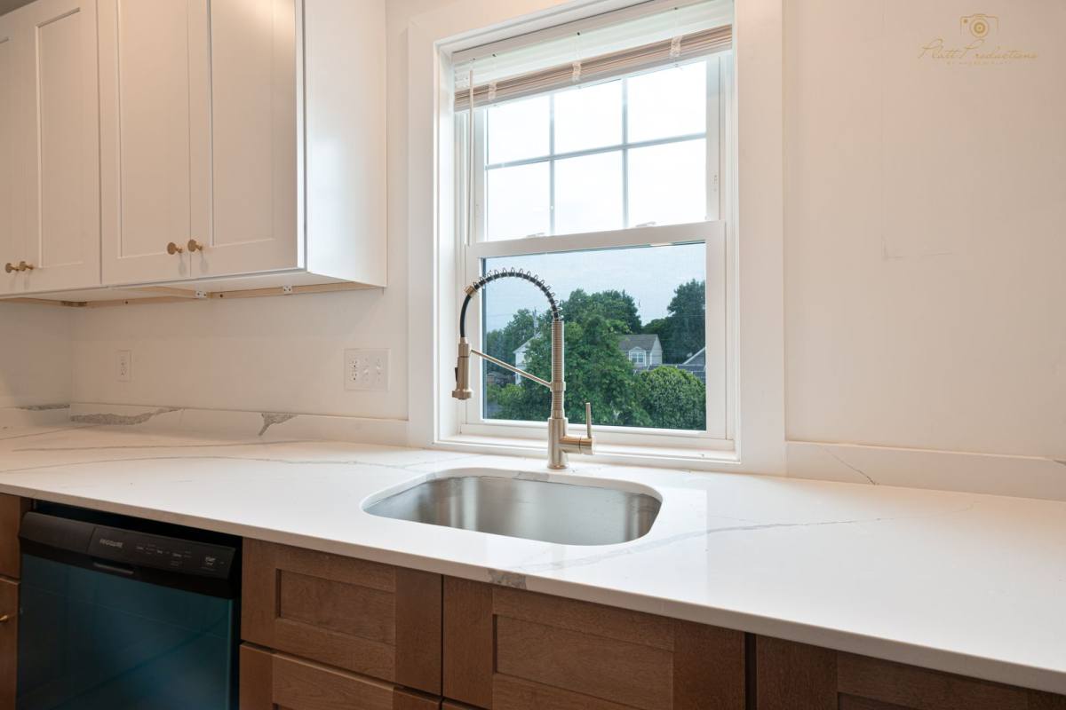 Townhouse for rent at 9 Colwell St, Cranston, RI 02920