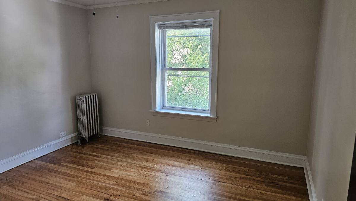Apartment for rent at 1934 W Estes #1E, Chicago, IL 60626