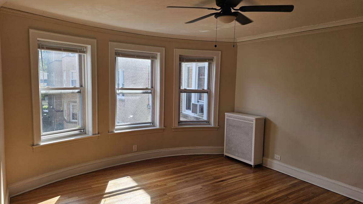 Apartment for rent at 1934 W Estes #1E, Chicago, IL 60626