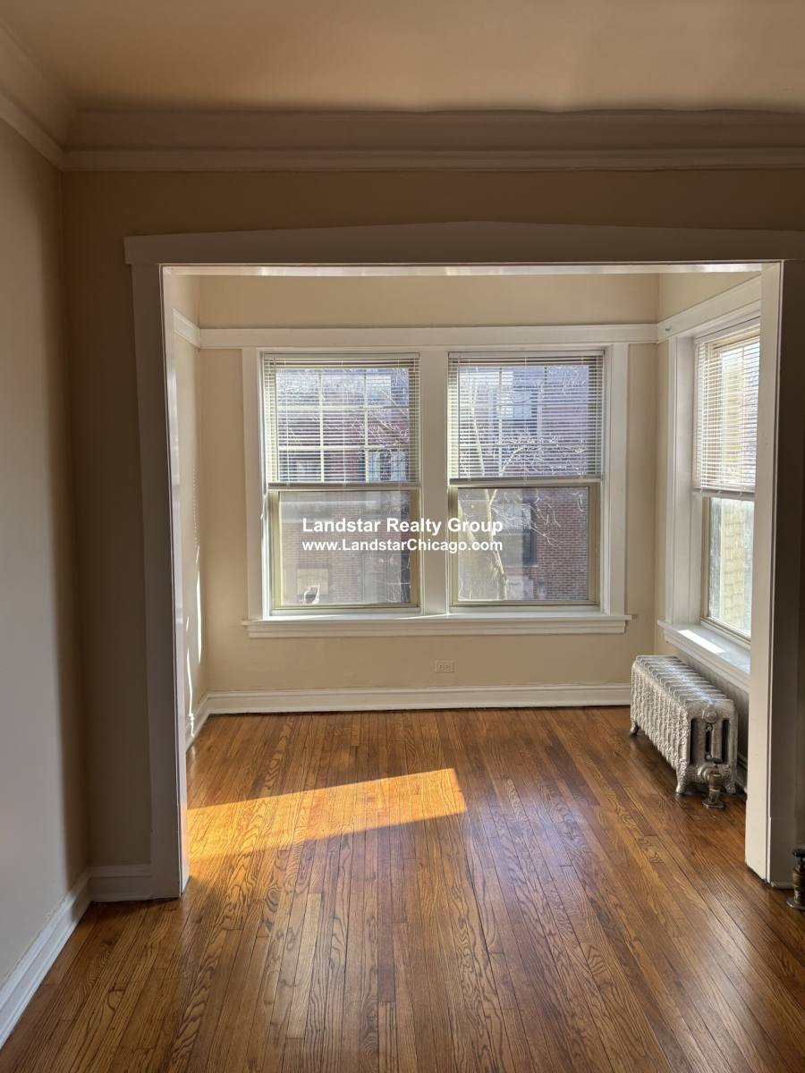 Apartment for rent at 550 Elmwood #1, Chicago, IL 60620
