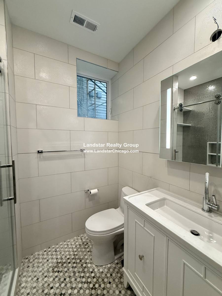 Apartment for rent at 4634 Saint Louis #G, Chicago, IL 60625