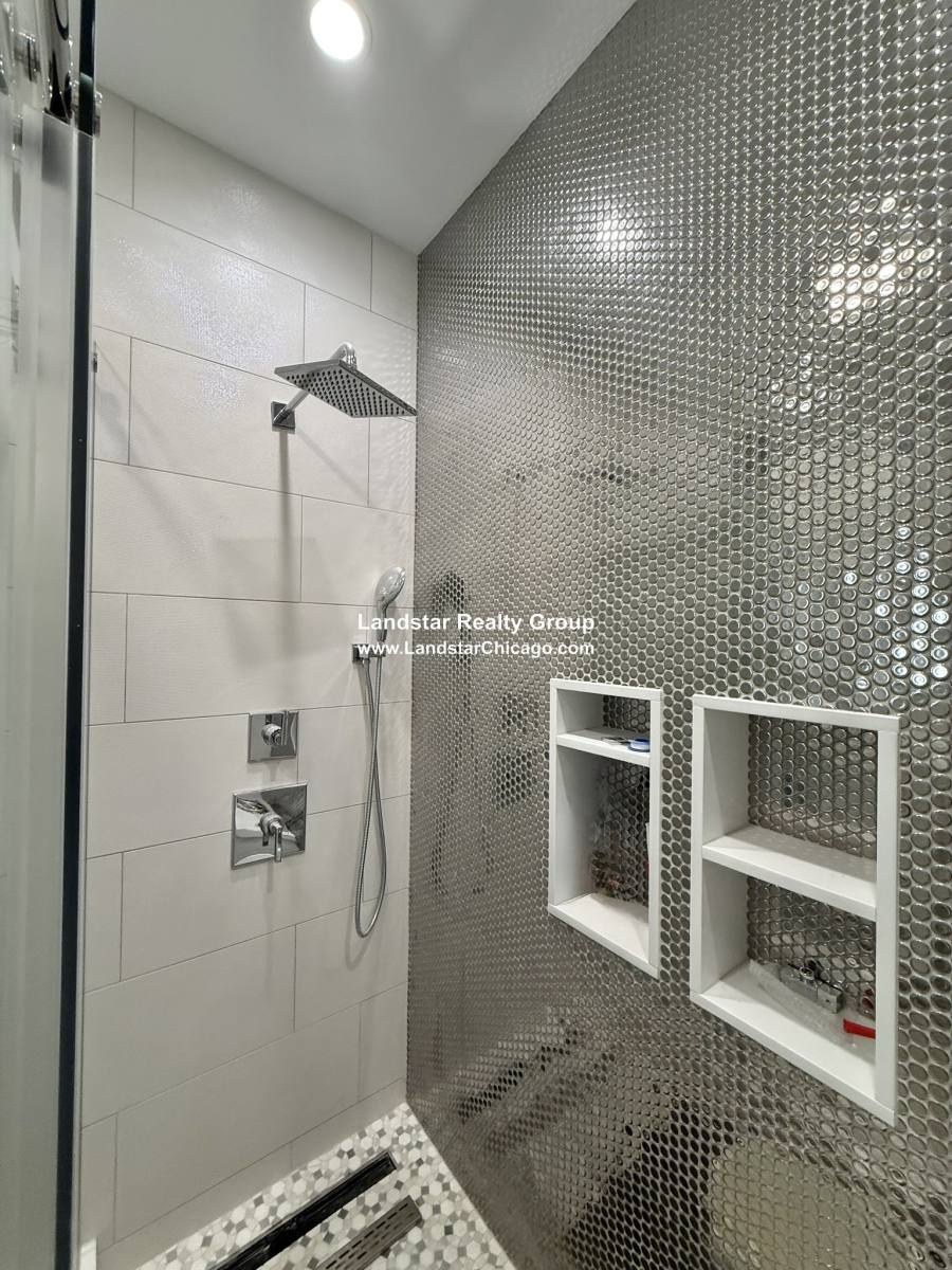 Apartment for rent at 4634 Saint Louis #G, Chicago, IL 60625