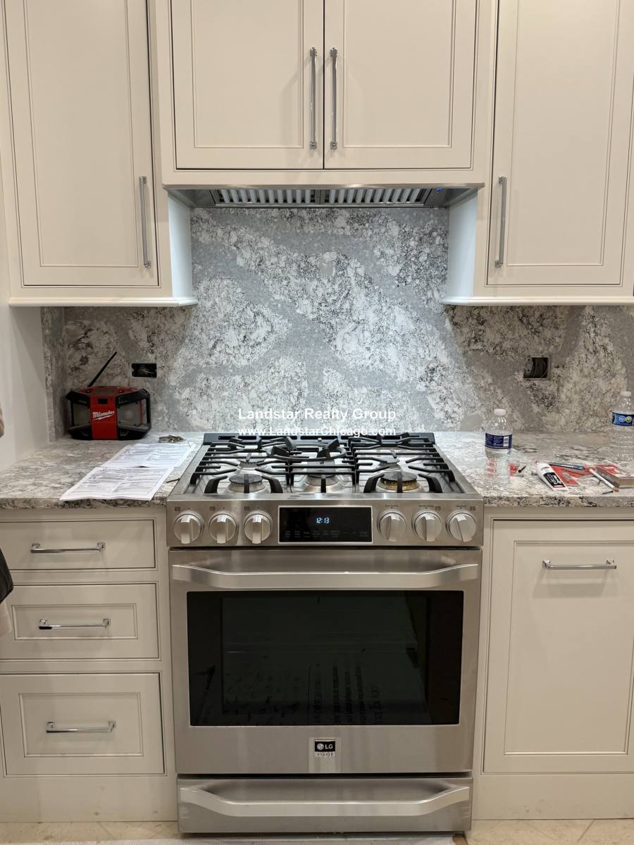 Apartment for rent at 4634 Saint Louis #G, Chicago, IL 60625