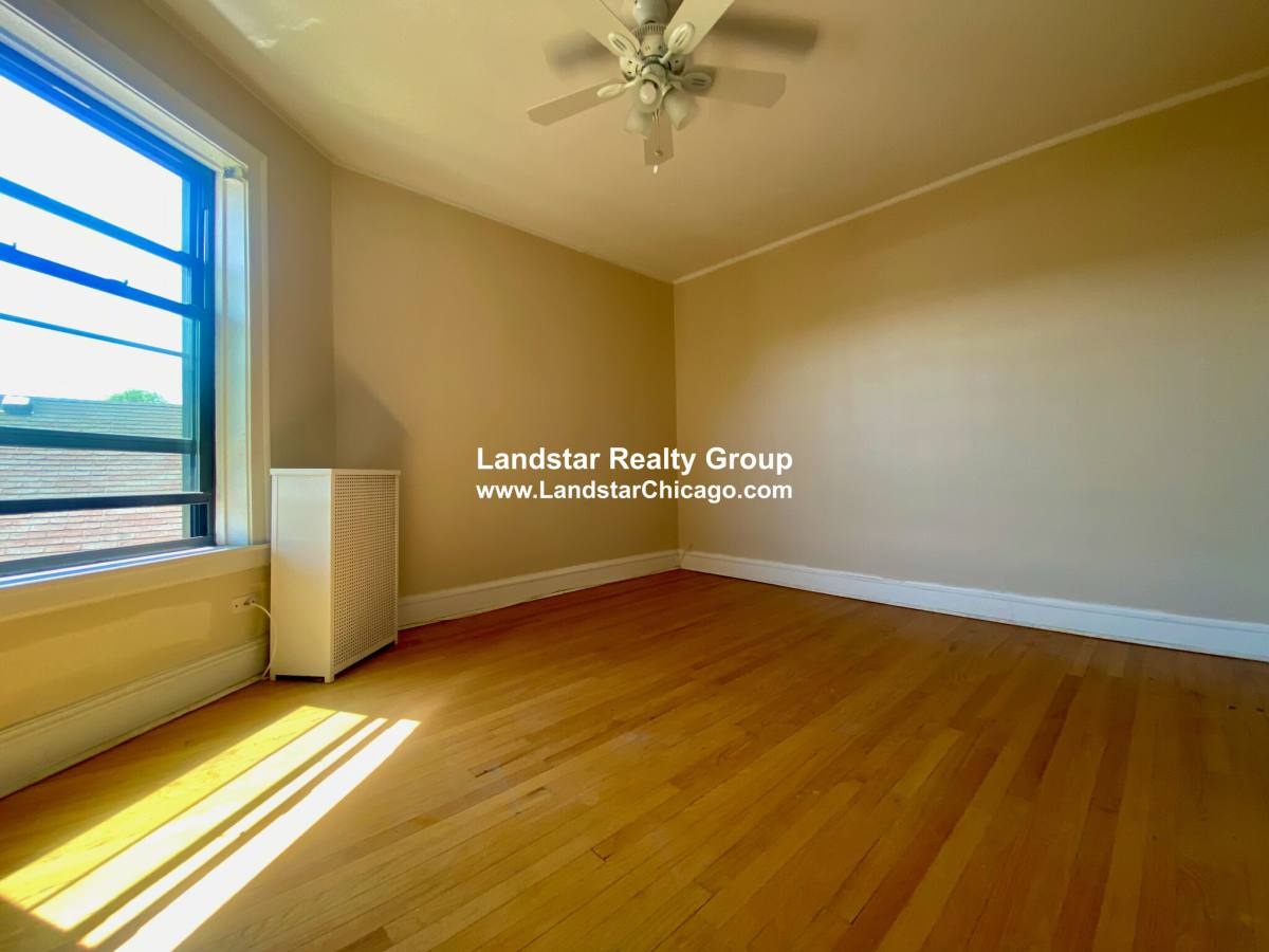 Apartment for rent at 1503 W Chase Ave #2, Chicago, IL 60626