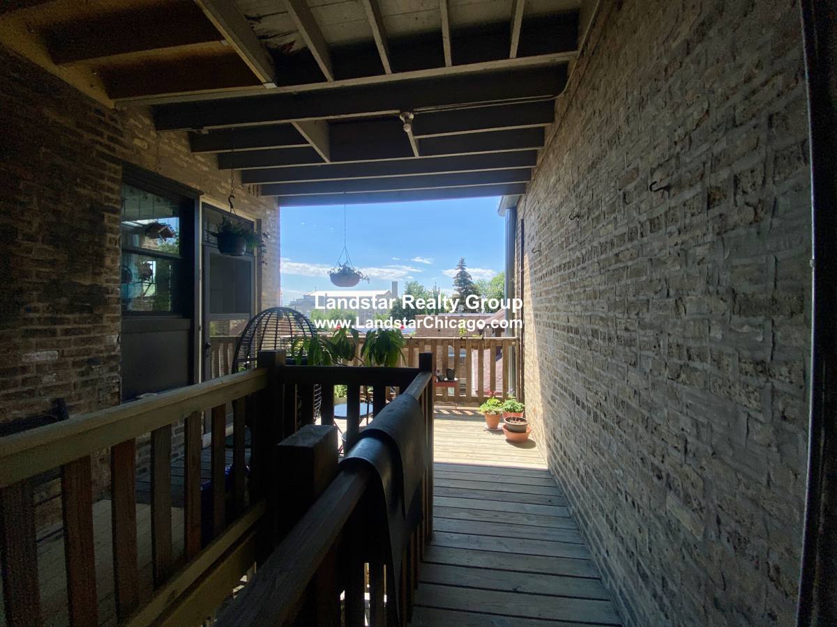 Apartment for rent at 1503 W Chase Ave #2, Chicago, IL 60626