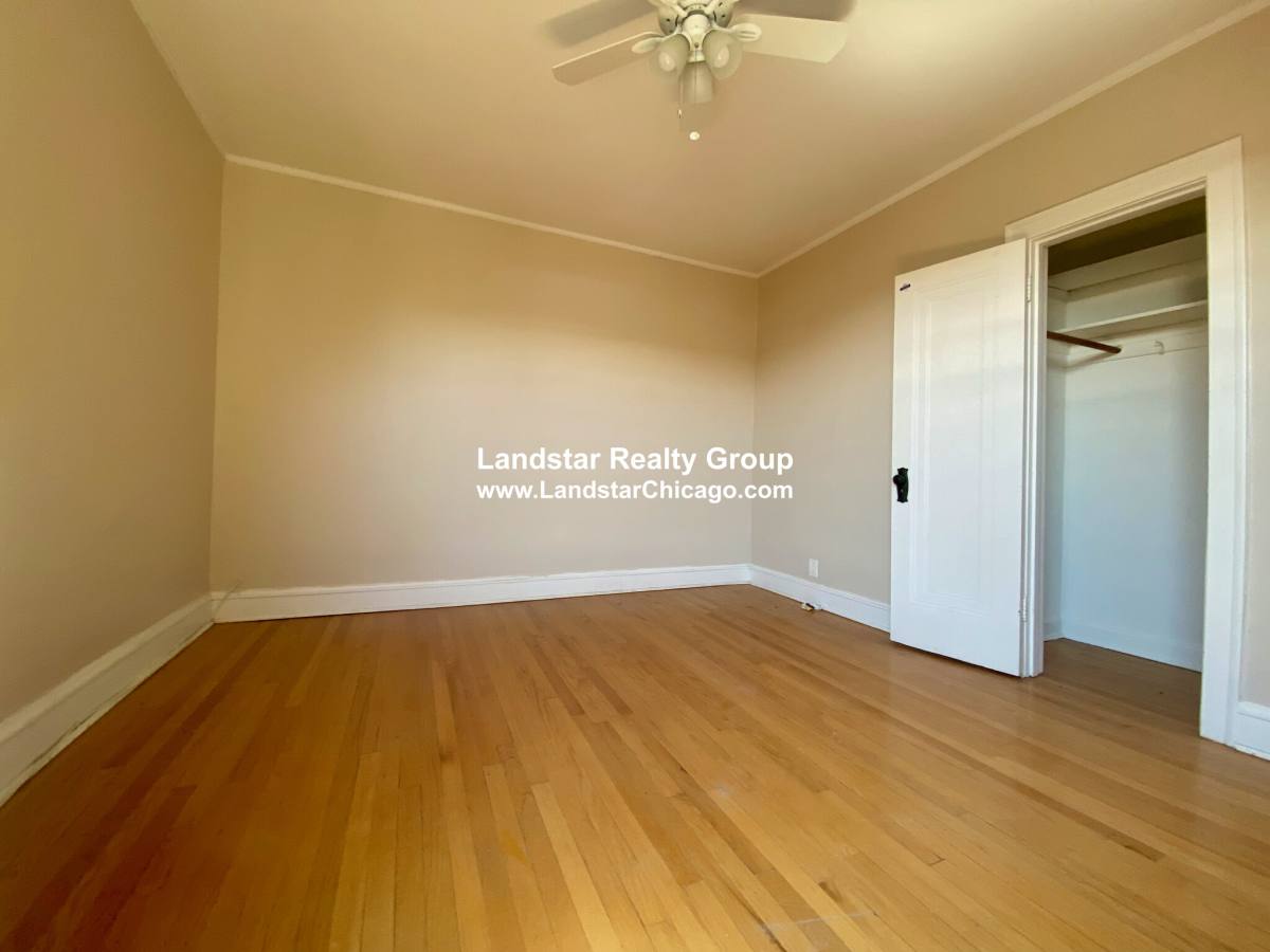 Apartment for rent at 1503 W Chase Ave #2, Chicago, IL 60626