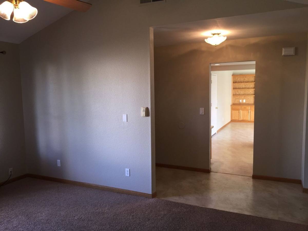 House for rent at 4432 Oxwood Dr, Sacramento, CA 95826