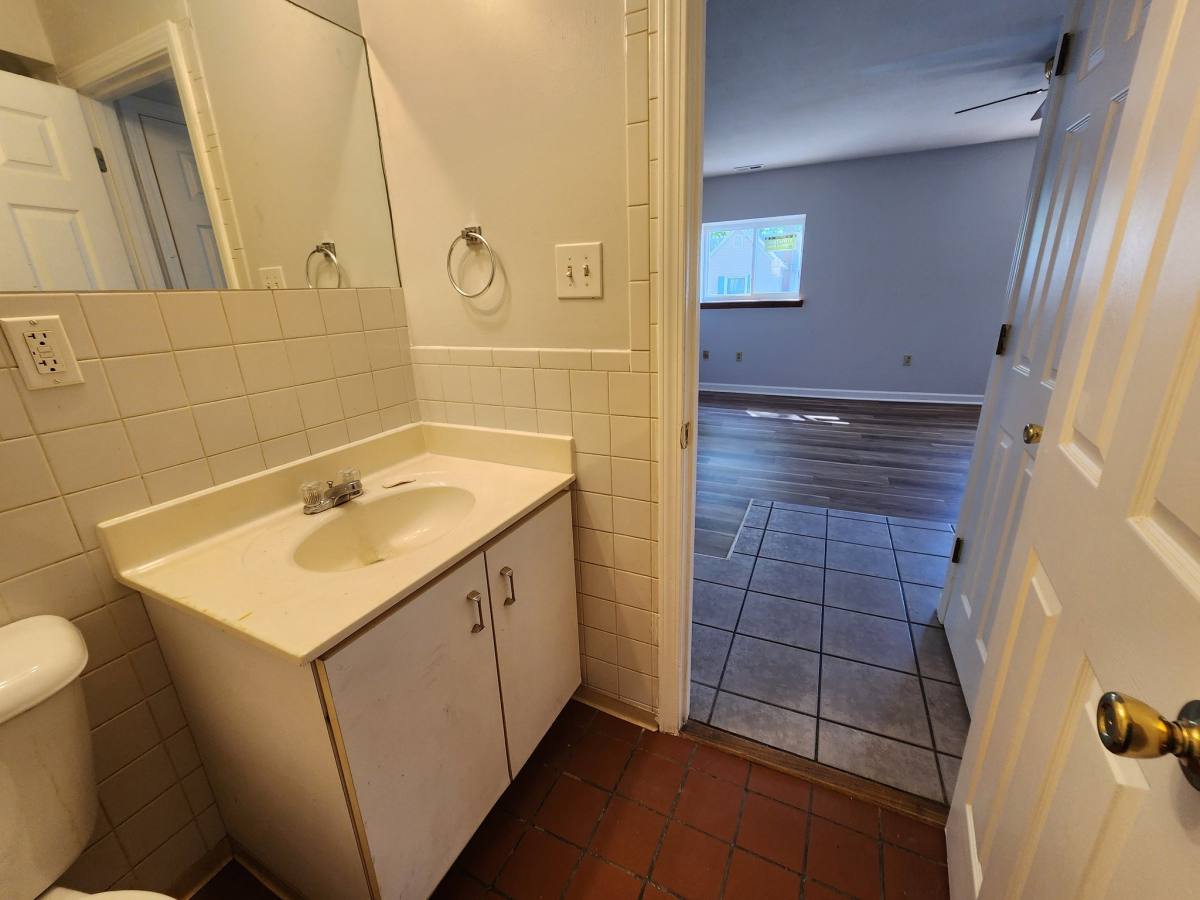 Apartment for rent at 2744 Dalton Ave, Saint Louis, MO 63139