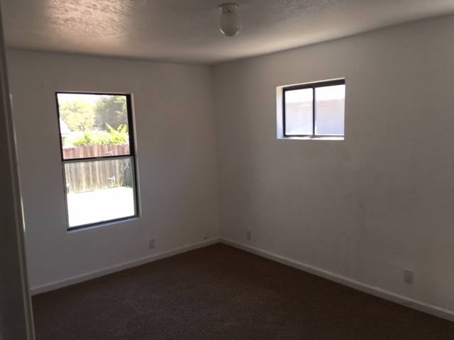 Apartment for rent at 1118 N Yosemite, Fresno, CA 93728