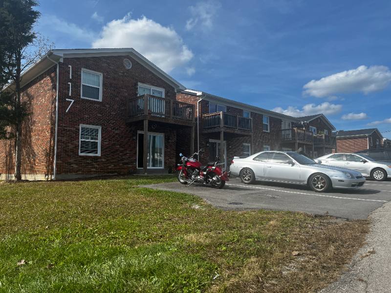 Apartment for rent at 117 Treva Dr #117-1, Mount Washington, KY 40047